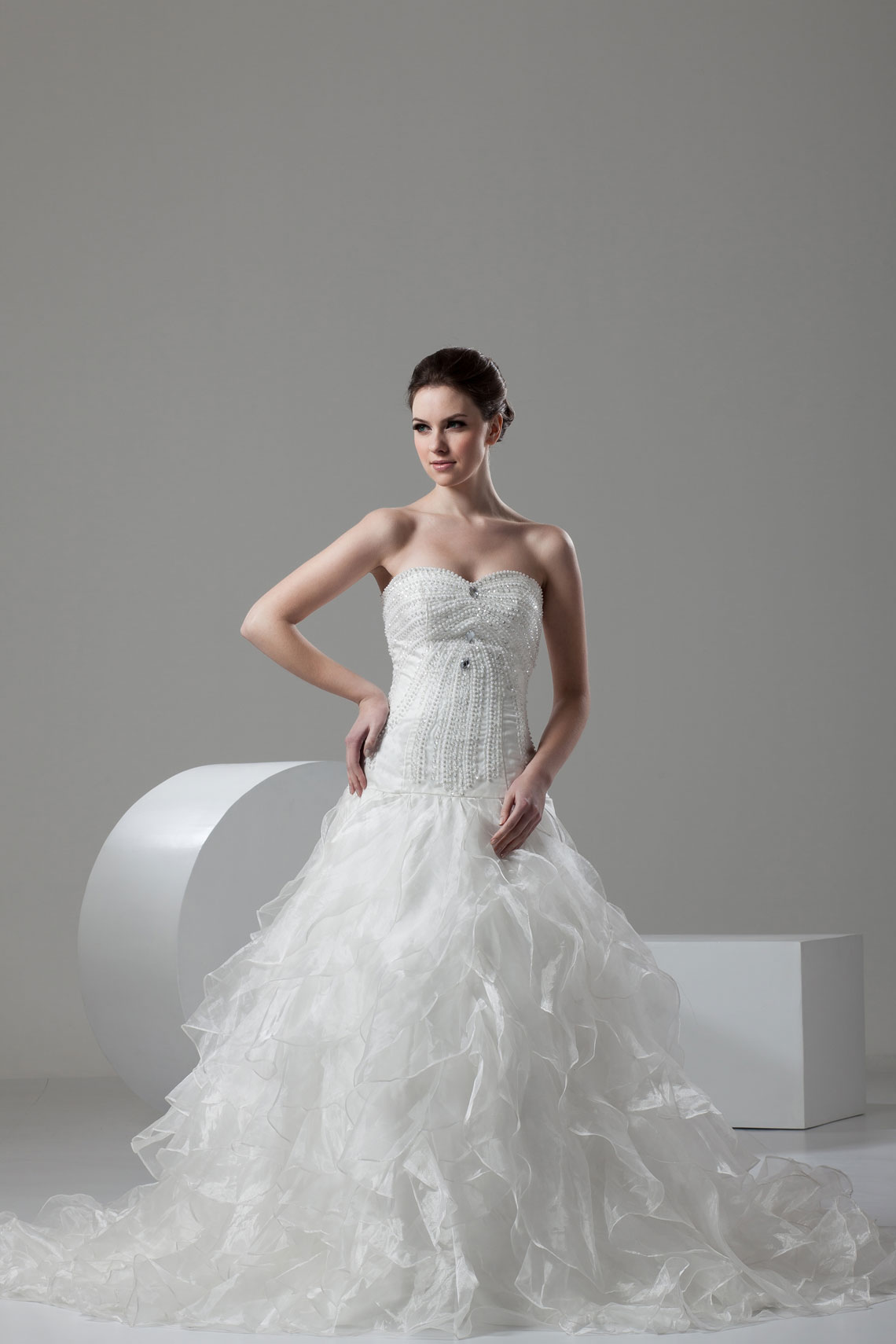 Princess Sweetheart Organza Pearls Chapel Train Low Back Wedding Dress#WDQ9609